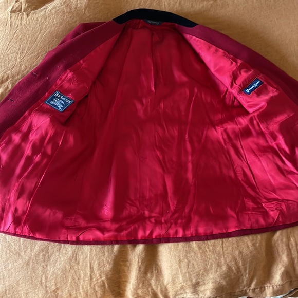 Beautiful vintage wool Burberry blazer - Picture 7 of 13